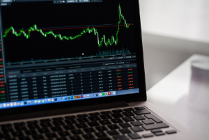 비트코인 1억원 돌파 소식 전망 관련주 미국 대선