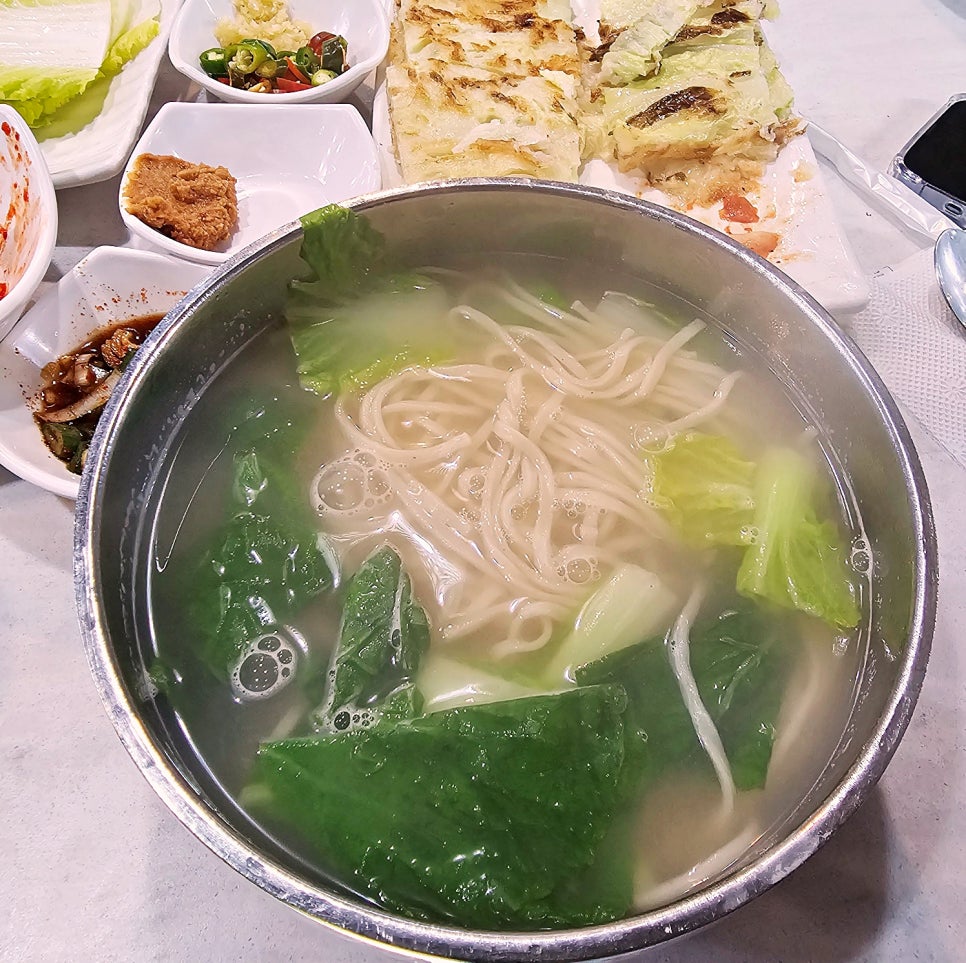 경동시장 이모카세 안동집 손칼국시