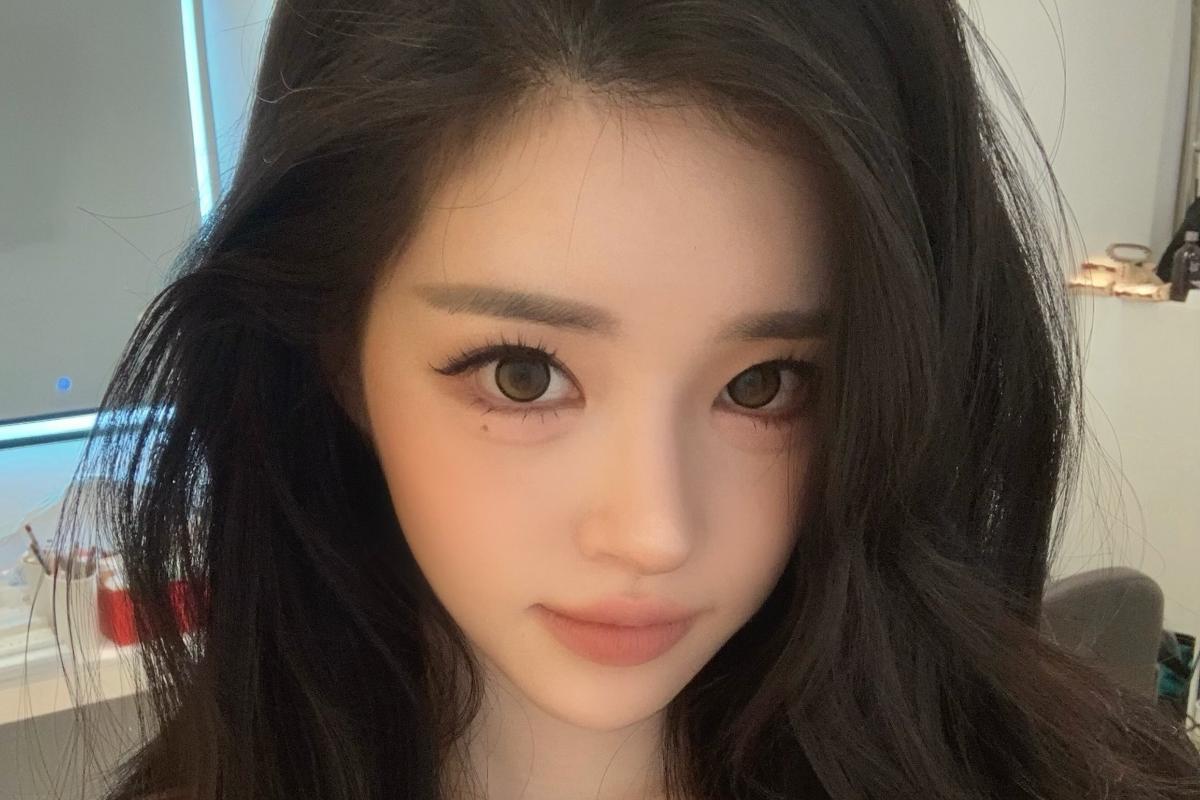 유혜원 뷰티 제품 홍보 관련 사진