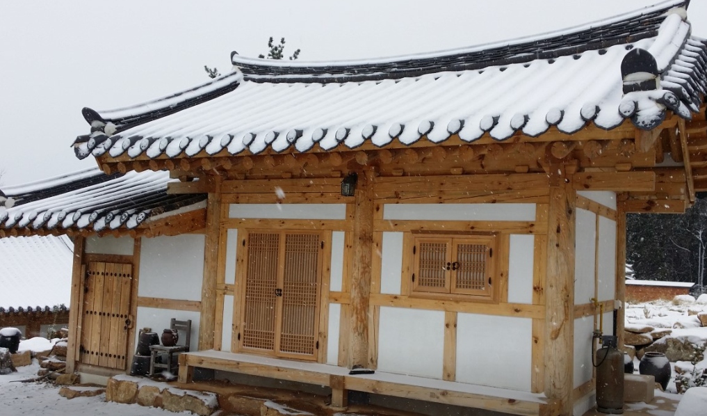 농부 삼촌 한옥민박 