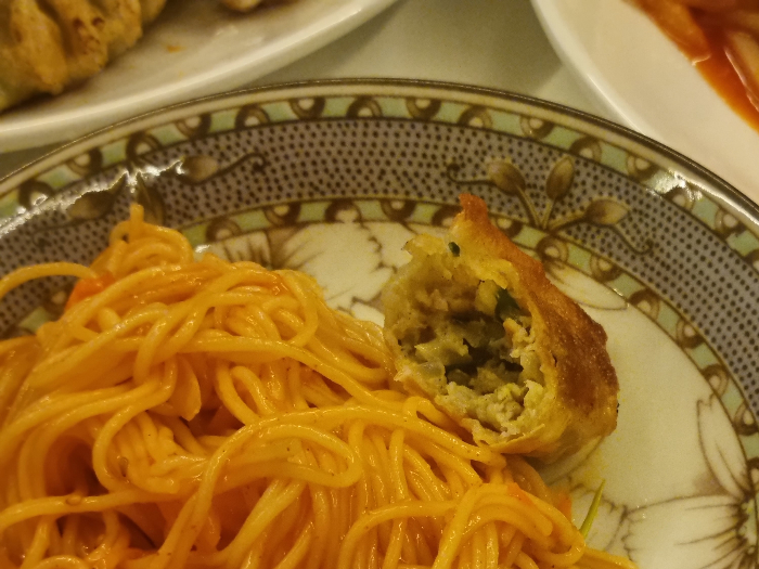 alt"국수와 만두"