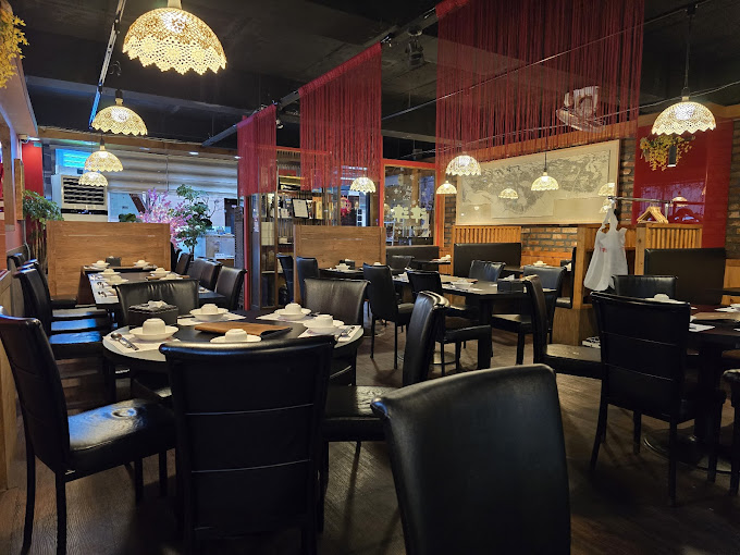 마포 서교동 멘보샤집 '진진'