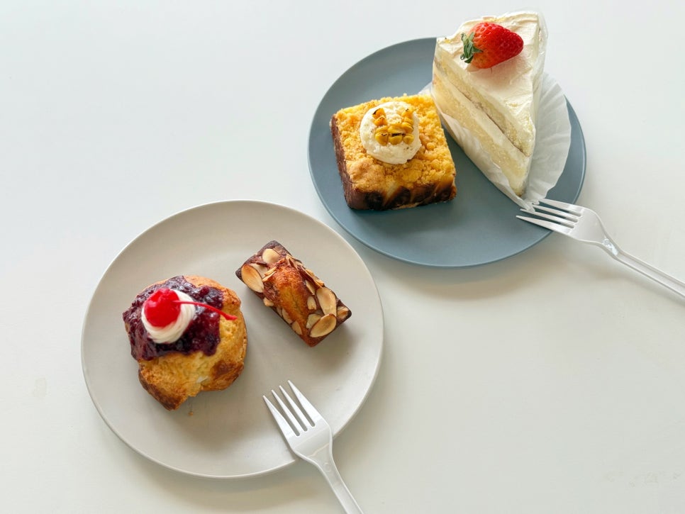 가평 베이커리 카페 아우라