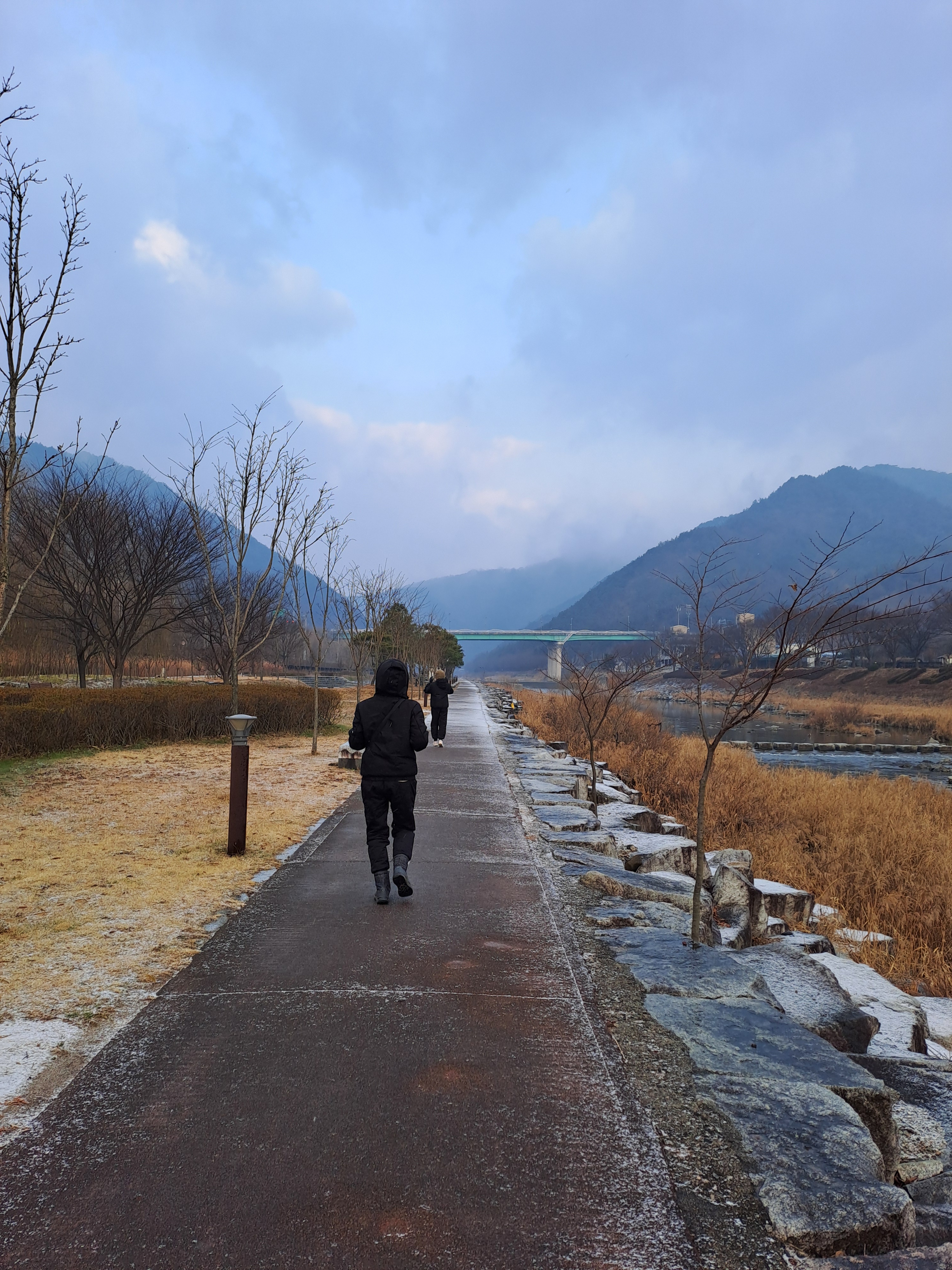 건강과 다이어트를 위한 유산소 운동 슬로러닝