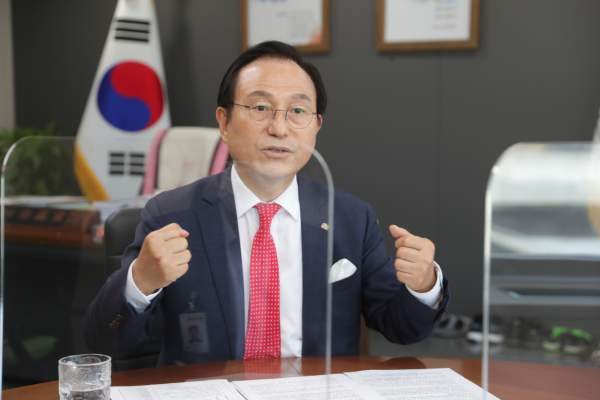 박상돈 천안시장 프로필