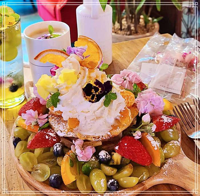 고두심이 좋아서 보령 개화예술공원 인생샷 명소, 감성플라워 꽃담은 과일 와플 디저트 카페 맛집