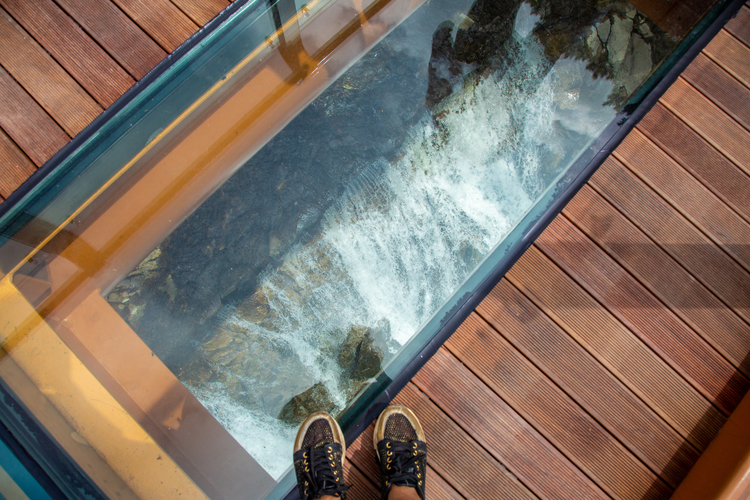 용추폭포 유리 전망대