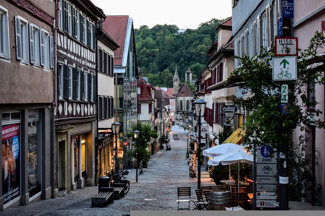 상가가 모여 있는 거리