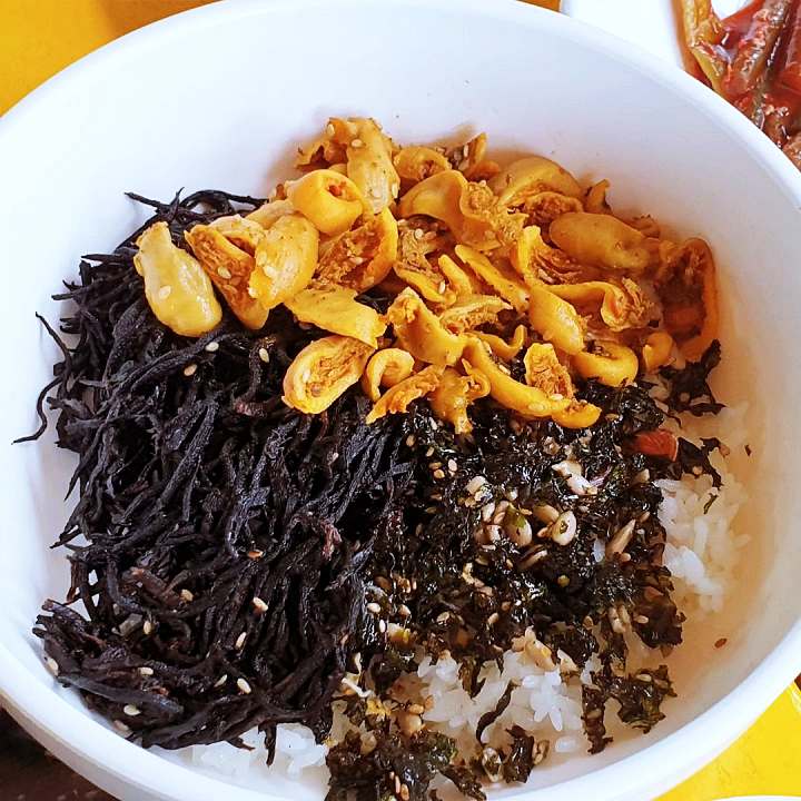 남해 식당 멸치쌈밥 멍게비빔밥 갈치조림 멸치회무침 고등어구이 해물부추전 수완 좋은 여행 맛집 추천
