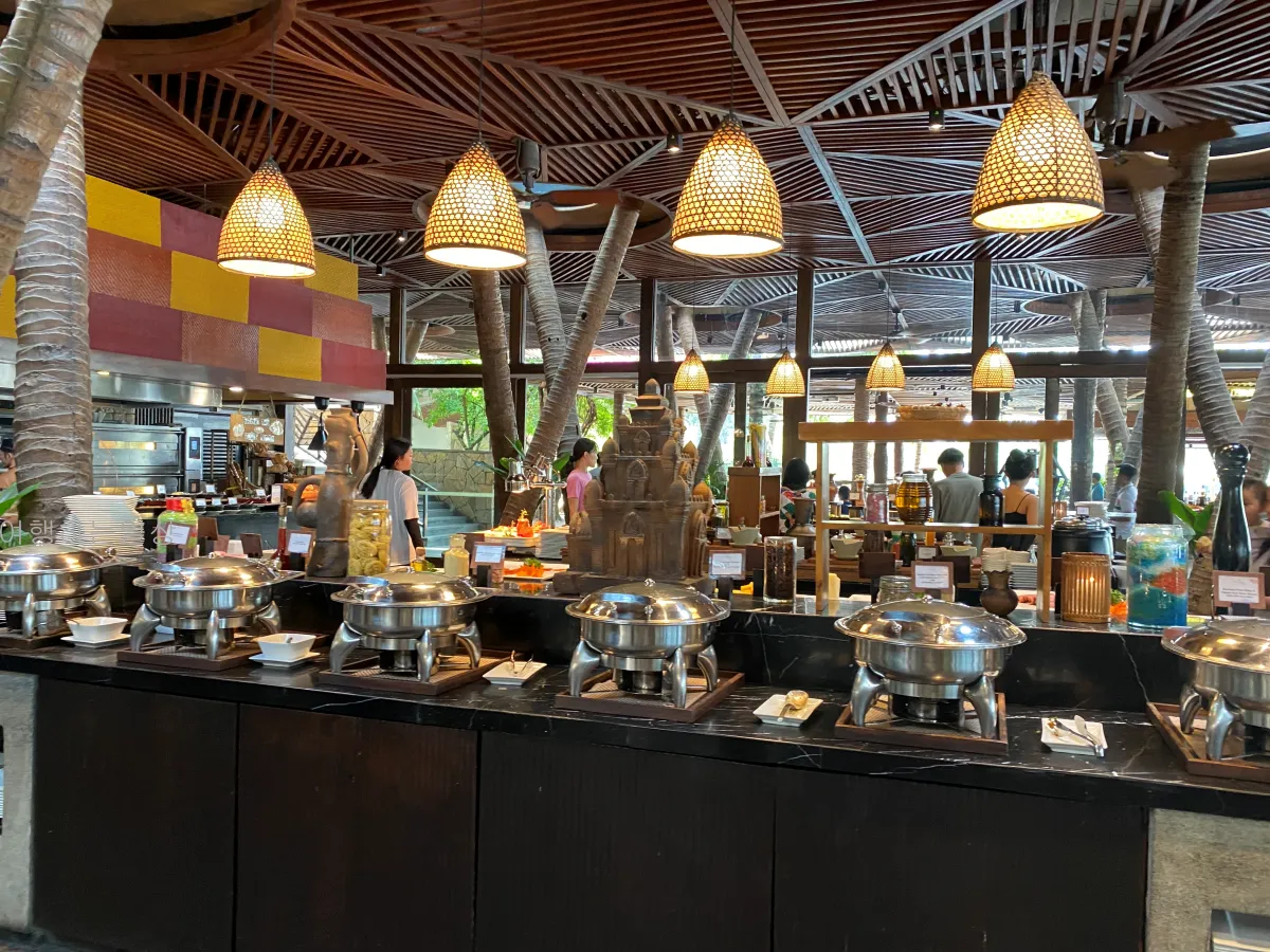 베트남-나트랑-아미아나리조트-조식-후기-꼭-먹어봐야하는-음식-추천(반세오,쌀국수,과일-등)