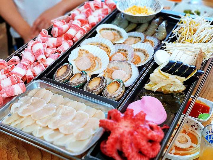 생생정보 철판 해물 삼합 황제 해물 전골 맛집