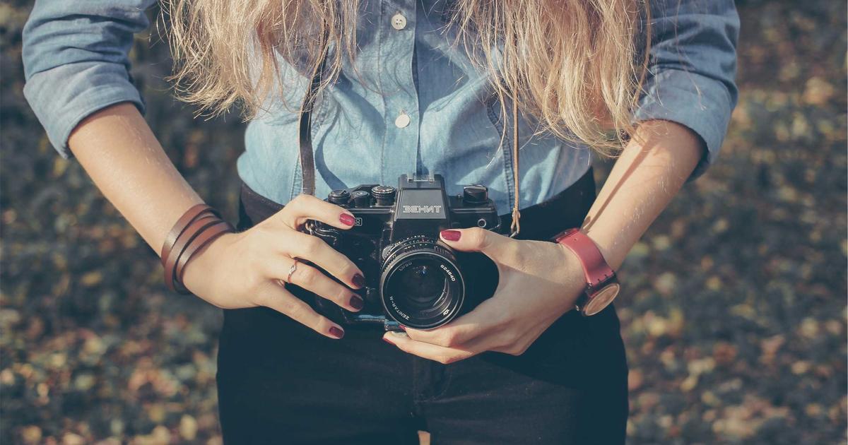 Modern living room with smart home devices, AI interface