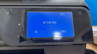 공장 초기화 하는 장면