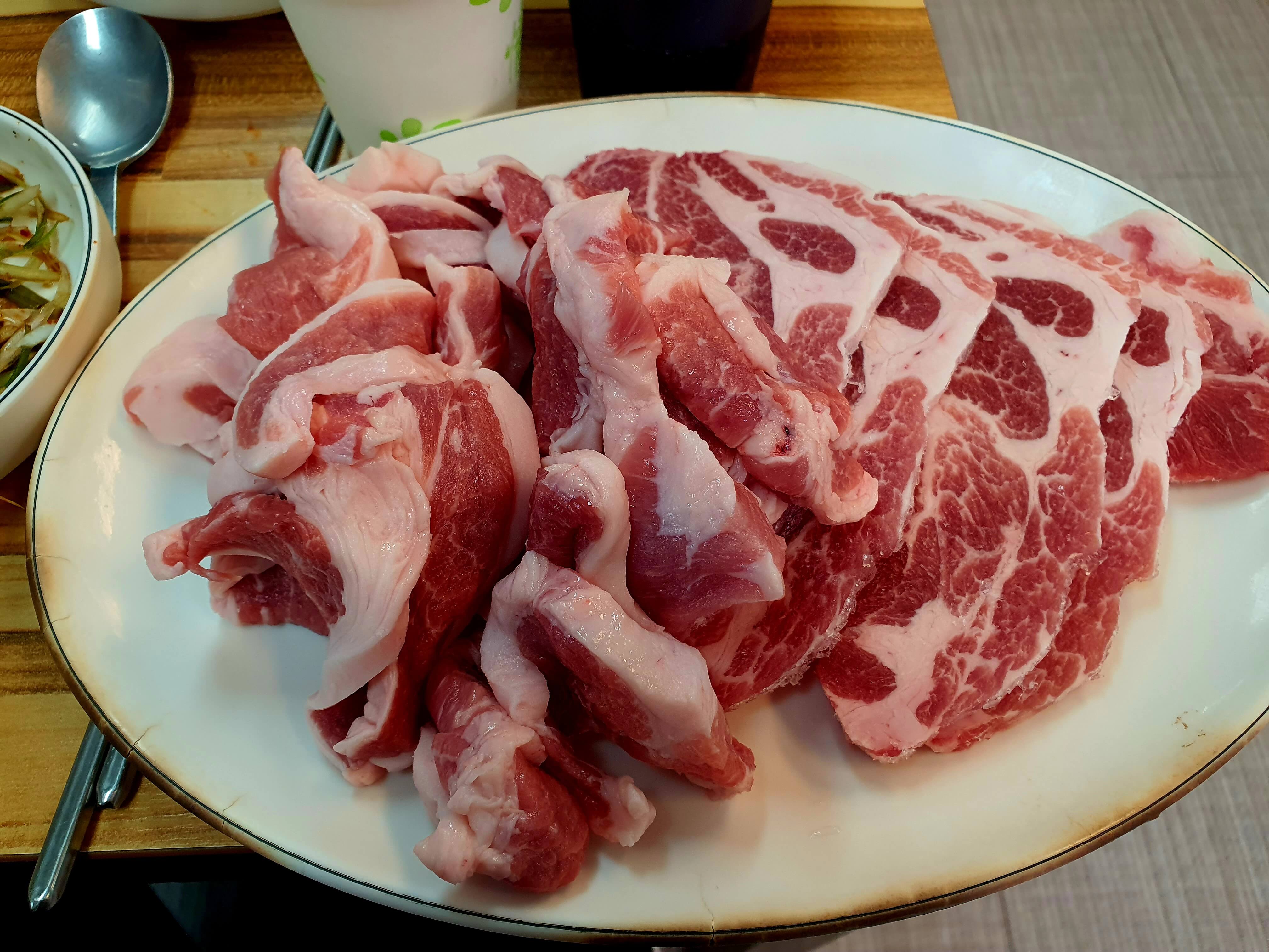 문장대식육식당