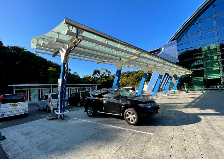 규슈국립박물관 주차캐노피