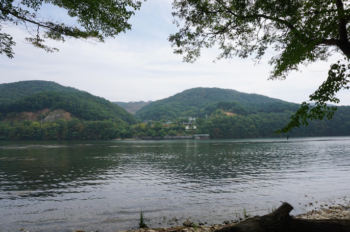 바다 대신 호수 여행: 색다른 힐링 명소