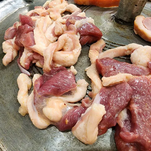 대결 맛 대 맛 능이버섯백숙 vs 더덕오리주물럭