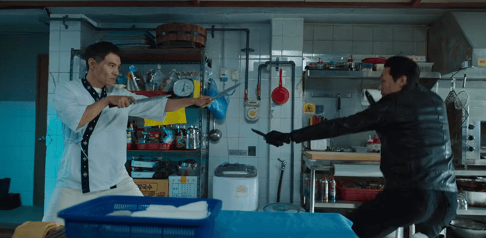 사냥개들 액션 장면