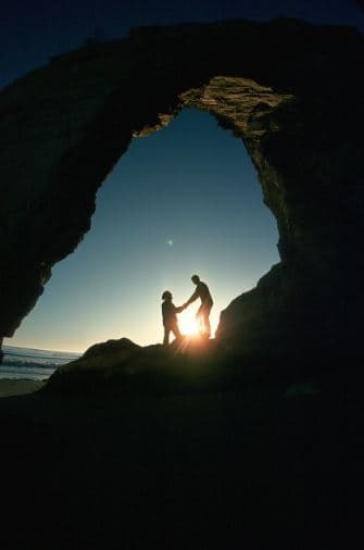 전통공예가 중년 여성의 자존감 회복에 주는 긍정적인 영향