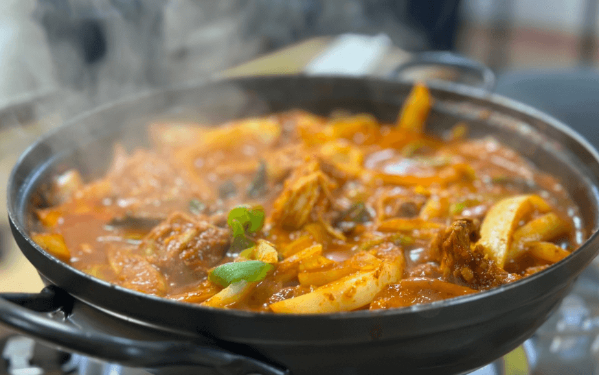 생방송투데이 무한리필 닭볶음탕 닭도리탕 화성