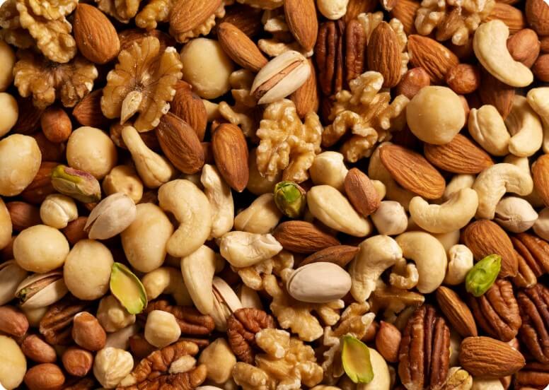 콜레스테롤 낮추는데 좋은 견과류