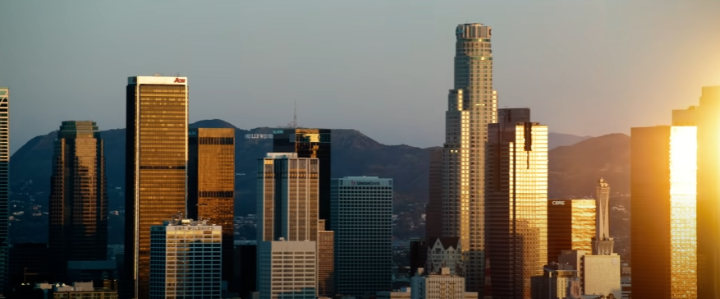 LA의도심을비추는사진