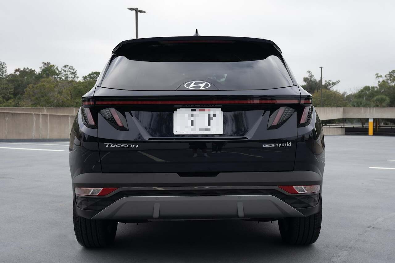 2024년형 투싼 하이브리드 외부디자인