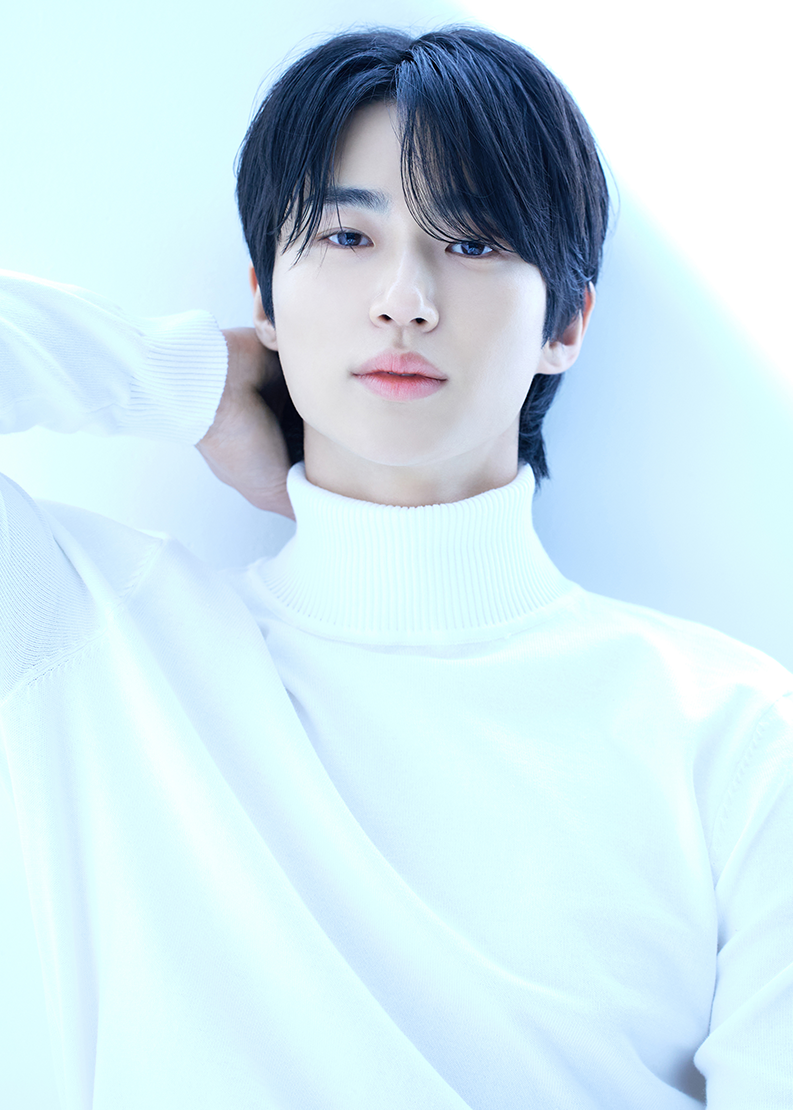 프리즘 인기상(남): 변우석 (&lsquo;선재 업고 튀어&rsquo;)