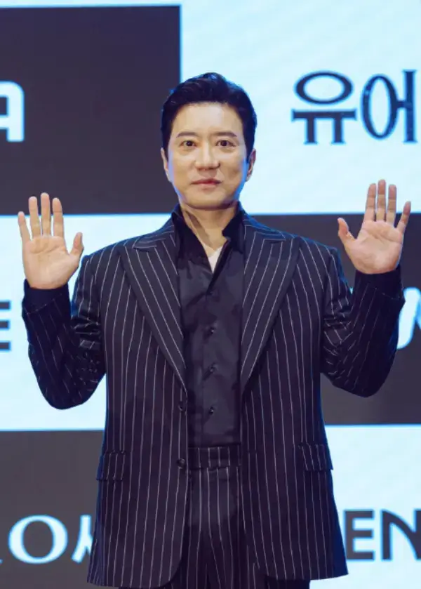 김명민-배우-사진
