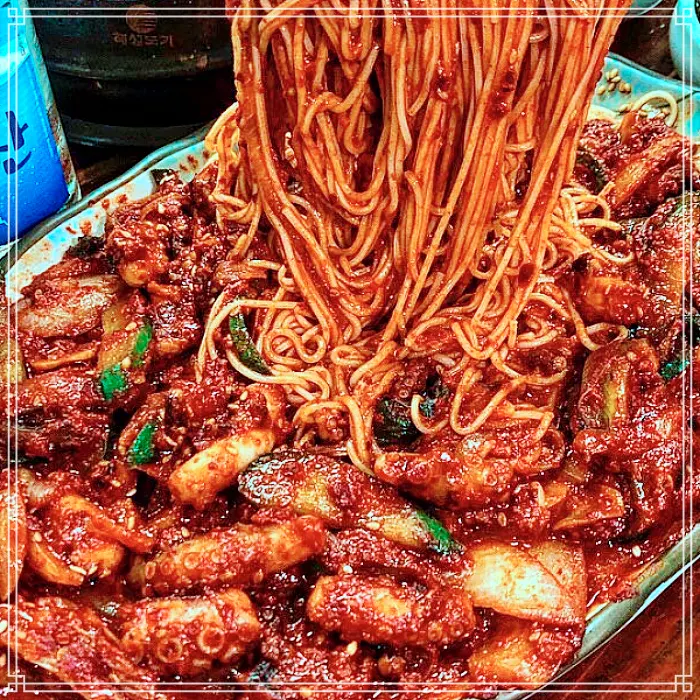 MBN 생생정보 마당 화성 백미리 마을, 궁평 유원지, 솔밭 직접 잡은 뻘낙지, 낙지볶음 맛집