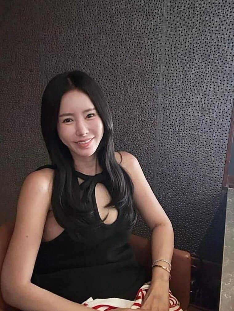 1세대-인플루언서-이주희-아브-컬렉션-대표