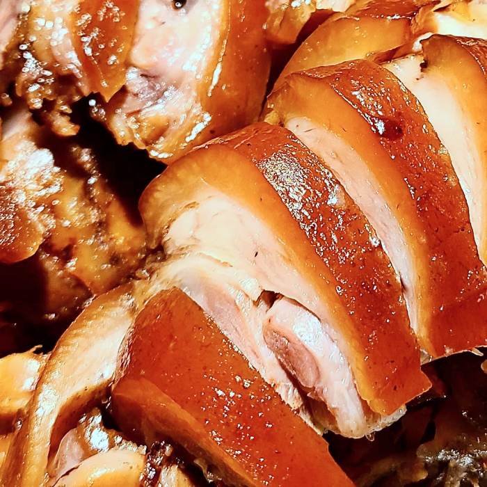 돈쭐내러왔습니다 갈현동 연신내 족발 보쌈 매콤 뼈구이 맛집