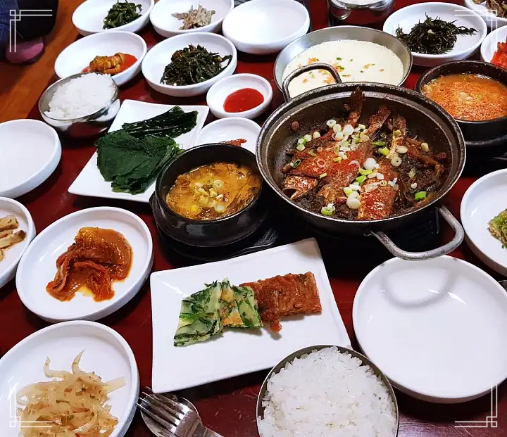 백반기행 김용림 편 간장게장 갈비찜 24첩 시골밥상 한옥마을 한정식 김포 맛집 소개
