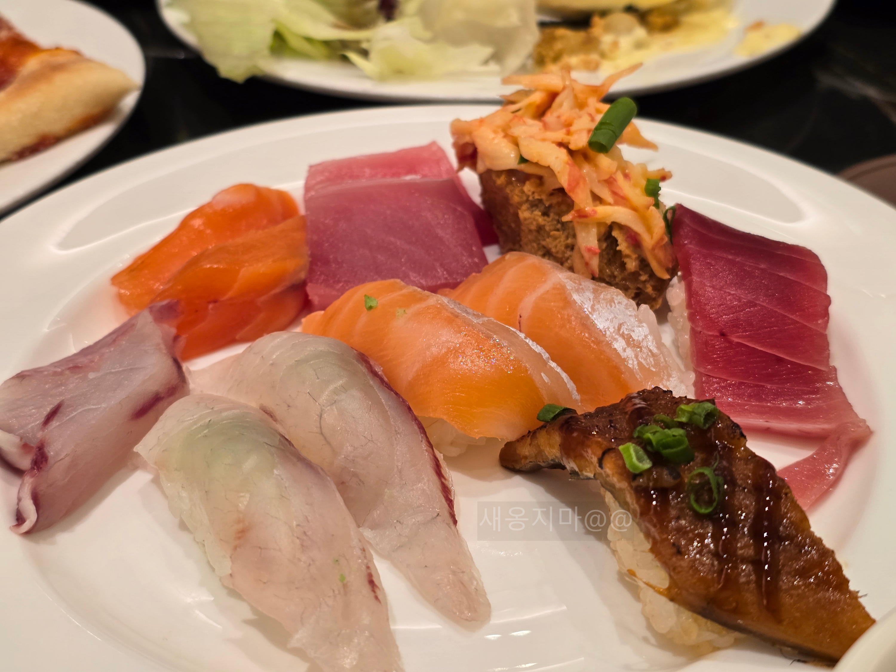 디오디아-초밥접시