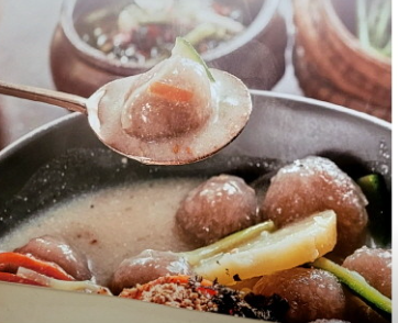 예진네 김치만두 대표 메뉴