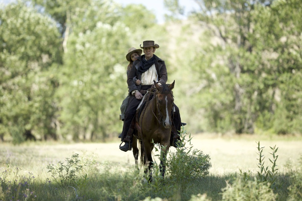 영화-올드-웨이-분노의-추격자-라이언-키라-암스트롱-니콜라스-케이지-스틸컷
