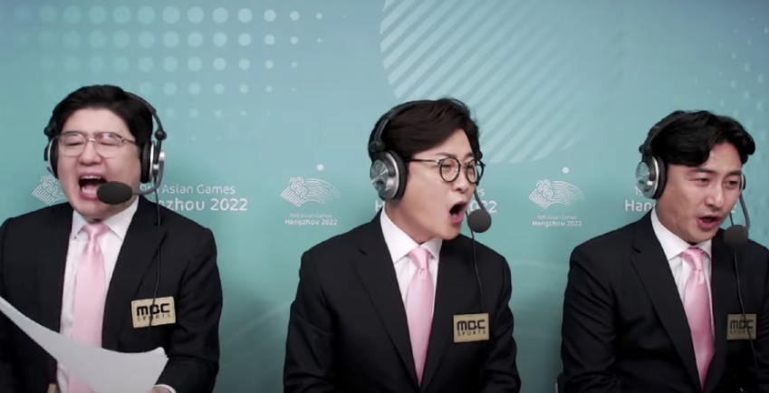 16강전 축구 해설위원 해설 모습
