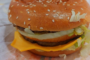 명동 맥도날드 런치메뉴