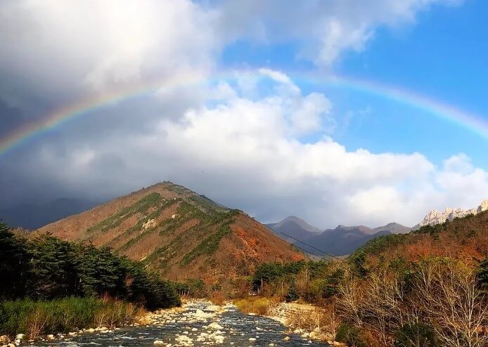 설악산 단풍 시기와 추천 코스
