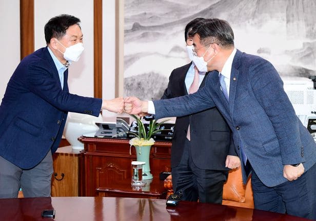 16조9천억원 규모 추가경정예산안...선거 앞 졸속 퍼주기 논란도