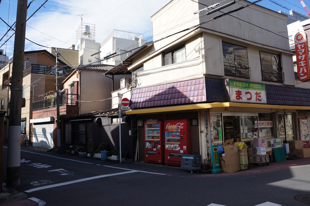 Local.