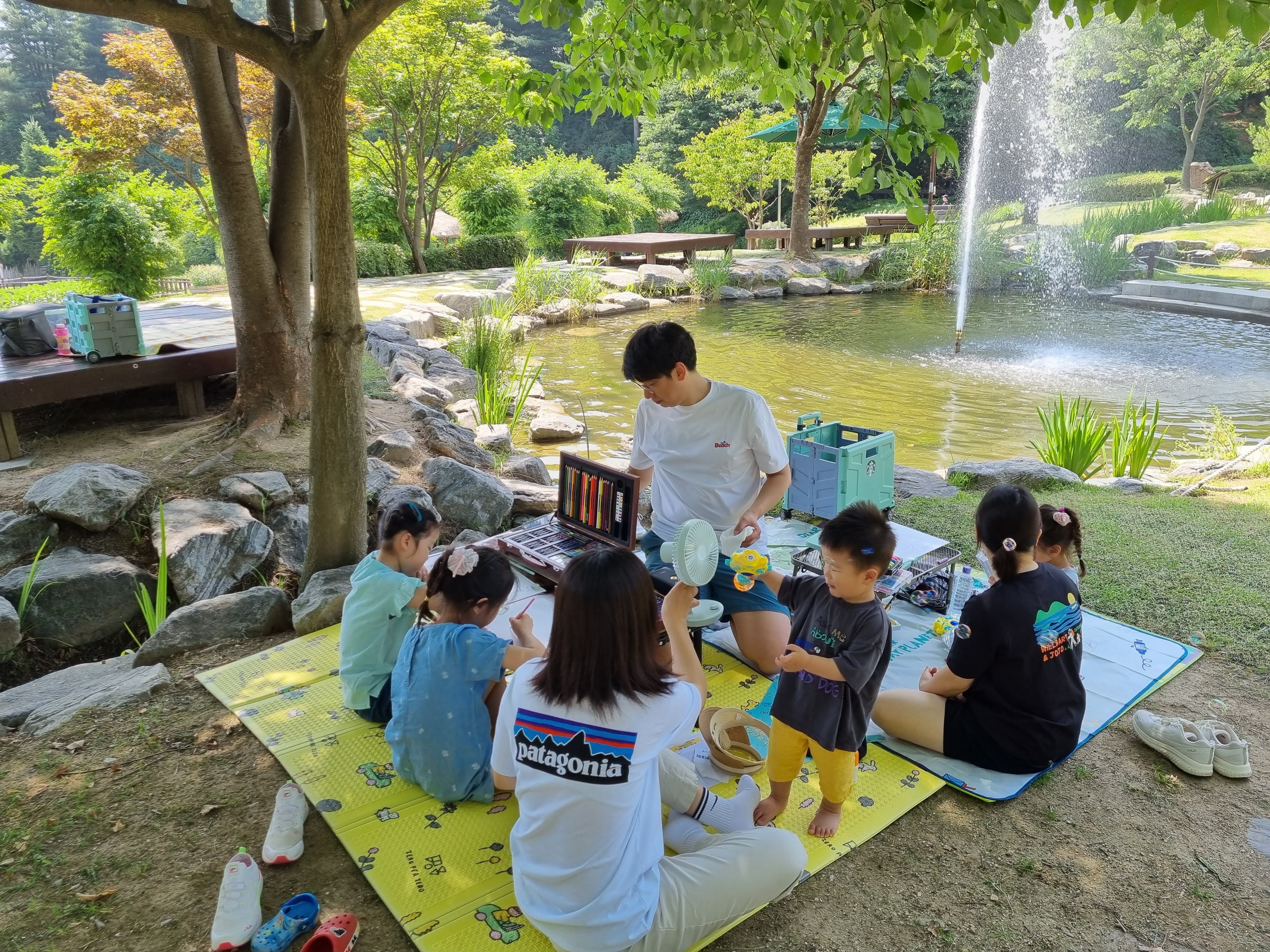 곤충그림그리기대회 참석