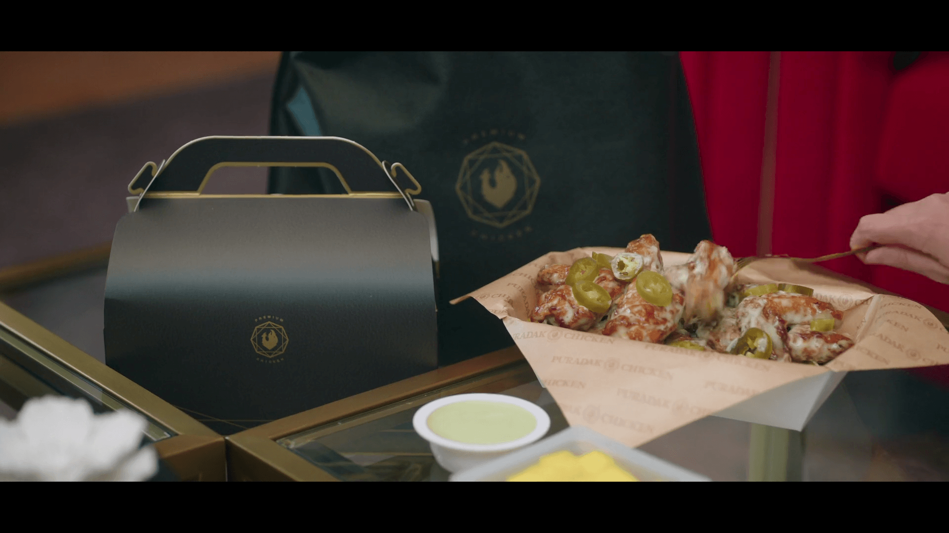 푸라닭 고추마요 치킨, 현대인을 위한 완벽한 야식 메뉴