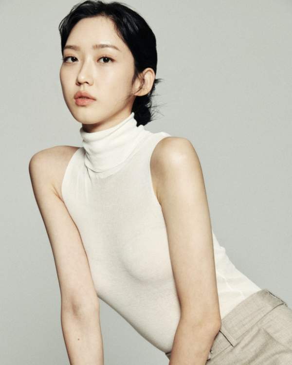 배우 한지현