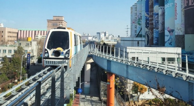 인천 여행지 추천, 인천 갈만한곳 - 월미도 모노레일