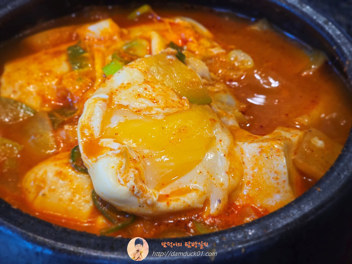 찌개정식(고기듬뿍순두부찌개)