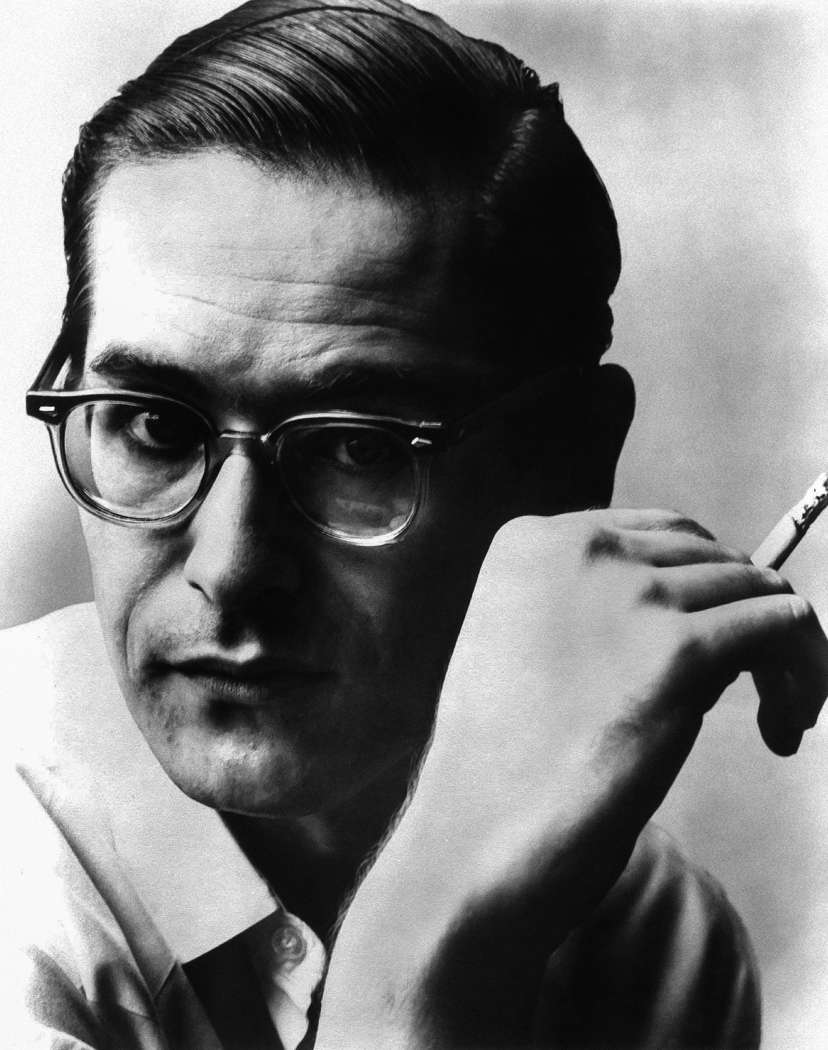 빌 에번스(Bill Evans)와 피아노를 연주하는 모습