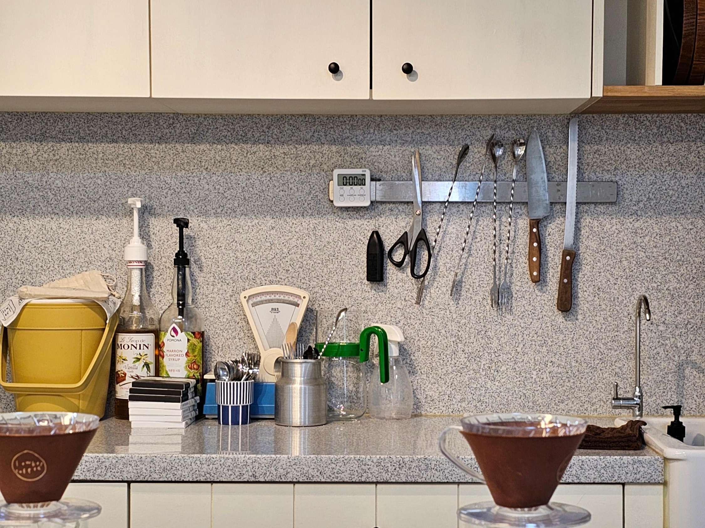 주방 수납이 불편한 이유와 작업 동선 정리 기준