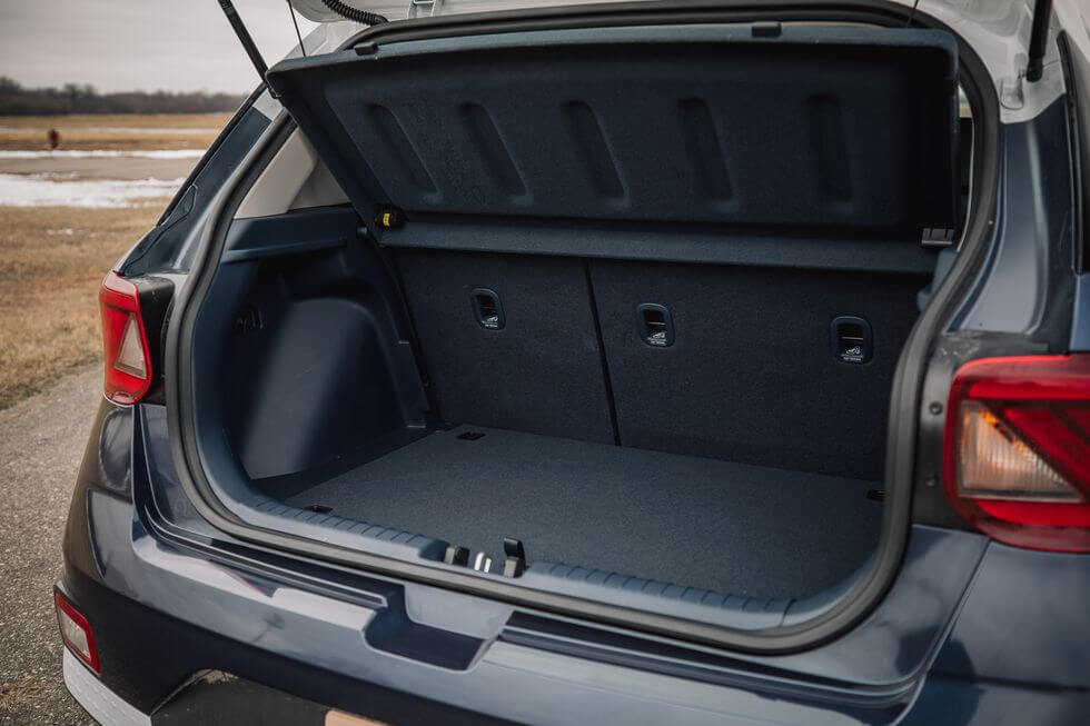 현대 베뉴 트렁크