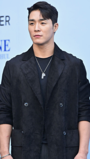 사생활유출로 논란에 휘말렸던 연예인들 TOP 7